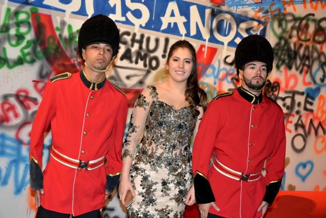 Gilberto Freitas fotografa Festa de 15 anos da Gabriela Carvalho de Moura em Mogi das Cruzes - SP