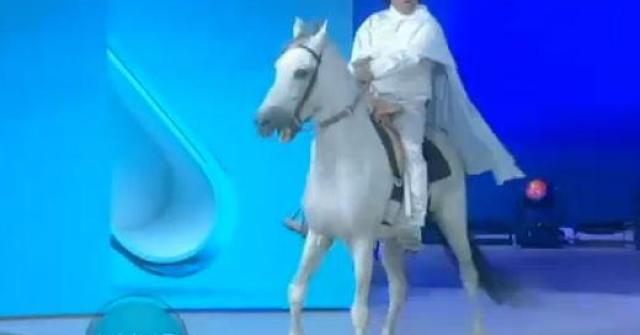 Sérgio Mallandro programa da Xuxa Lua de Cristal (Foto: Reprodução/ Record)