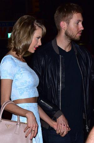Calvin Harris e Taylor Swift namorando paparazzi