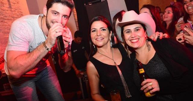 Pátio Sertanejo estréia com Talis e Welinton cantando: É a Cachaça (Foto: Gilberto Freitas / OsPaparazzi)