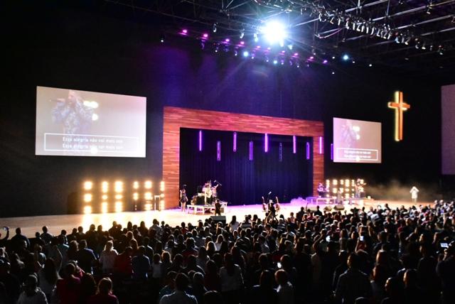 O show e palestra faz parte da campanha 'Todos Pelo GACC' que aconteceu na Igreja da Cidade em São José dos Campos - SP