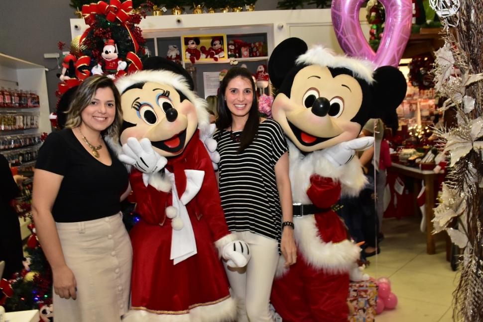 Mostramos como foi o aniversário de 1 ano da Madora em São José dos Campos em 2017. Acompanhe nas fotos