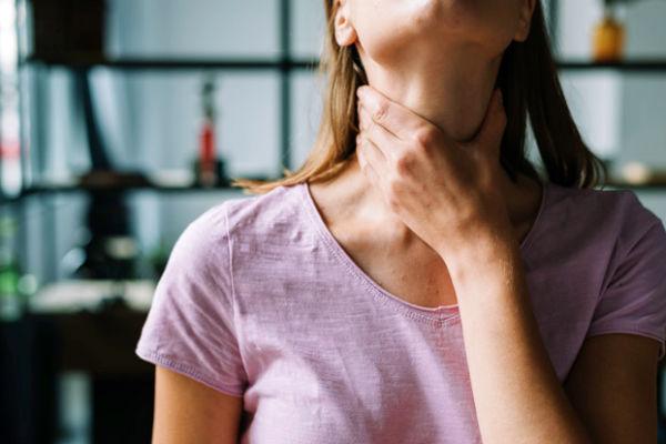 Quando mães de crianças pequenas ficam doentes, como é que faz?