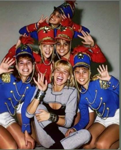 Roberta Cipriani e filha Nicole Paquita Xuxa Xiquitita
