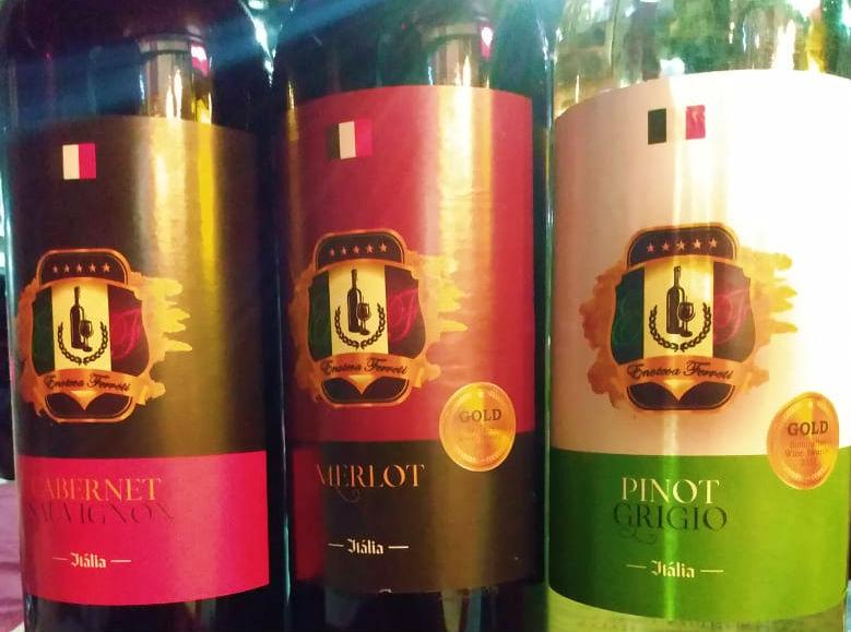 Vinhos Enoteca Ferreti
