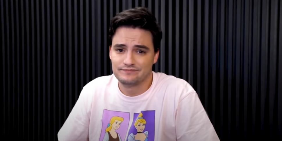 Felipe Neto manda recado para famosos no YouTube