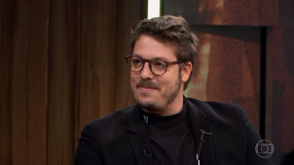 Fábio Porchat em entrevista na Rede Globo (Foto: Reprodução/ TV Globo)