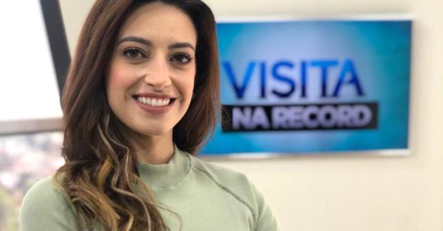 Ana Paula Torquetti deixa a Rede Record (Foto: Divulgação/ TV Record)