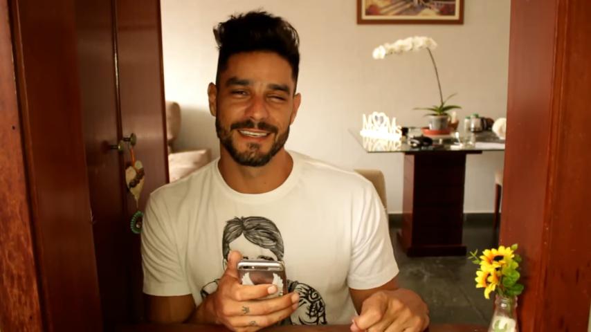 Ele participou do Big Brother Brasil, do Power Couple Brasil e também de A Fazenda; foi casado com Franciele Almeida Grossi