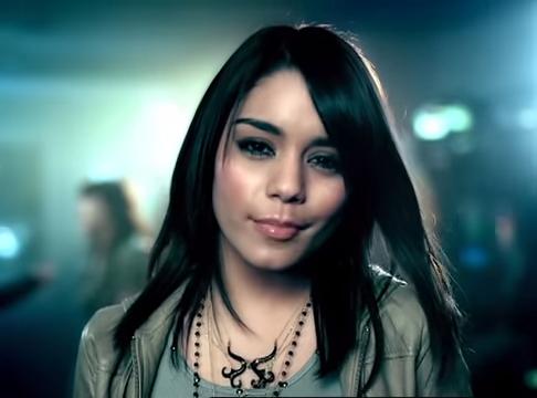 Fotos de Vanessa Hudgens em clipe