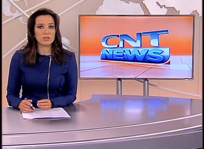 Adriana Perroni é jornalista e apresentadora