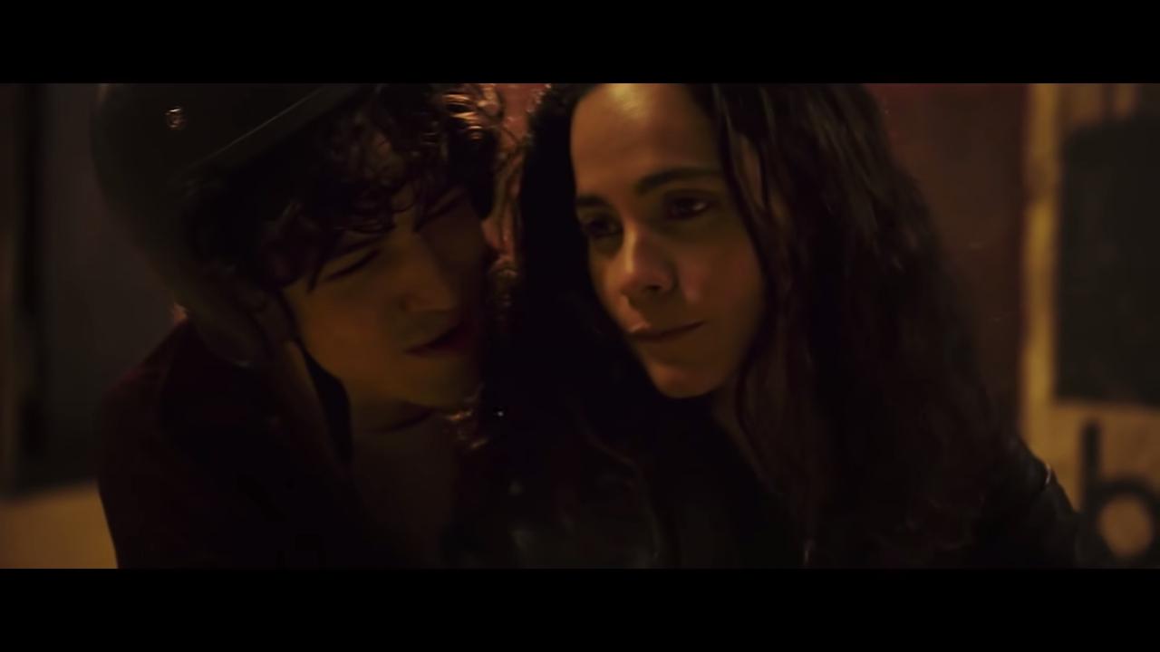 Eduardo e Mônica, O Filme, com Alice Braga