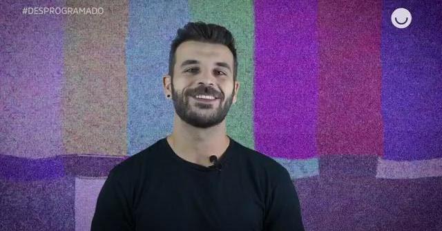 Entre os projetos do ator e roteirista, temos Isso A Globo Não Mostra e Desprogramado, no Gshow; veja biografia e entrevista no Papacast