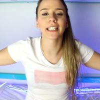 Jéssica Diehl em fotos no canal de Luccas Neto
