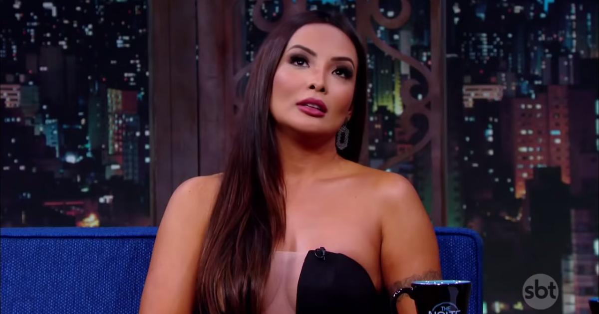 Carol Nakamura em entrevista