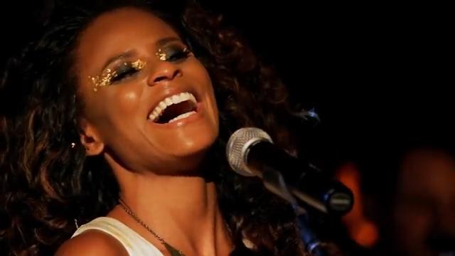 Aline Wirley Cantora