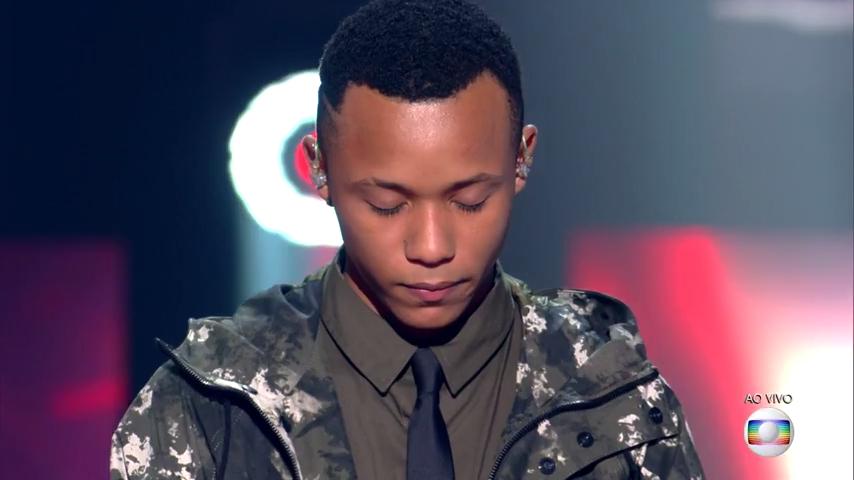 Victor Alves, campeão do The Voice Brasil na Globo