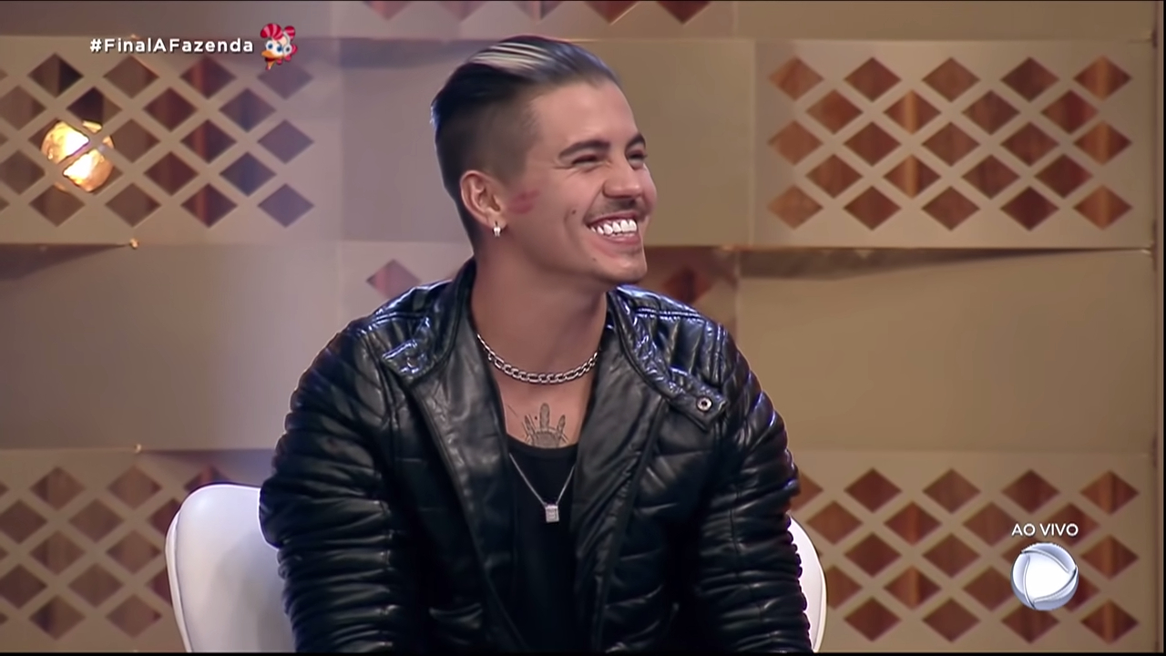 Biel sorrindo ficou em segundo lugar em A Fazenda (Foto: Reprodução/ Record R7)