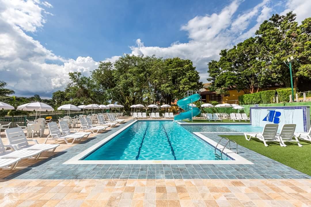 Nova piscina do Atibaia Residence Hotel e Resort. Que tal uma viagem para Atibaia? (Foto: Atibaia Residence)