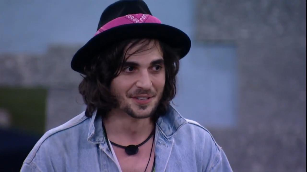 Fiuk se apresenta no BBB 21 (Foto: Reprodução/ Globoplay BBB21)