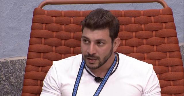 Caio Afiune, participante do BBB 21 (Foto: Reprodução/ Globoplay)