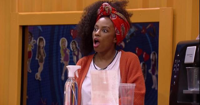 Psicóloga Lumena Aleluia no BBB 21 (Foto: Reprodução/ TV Globo)