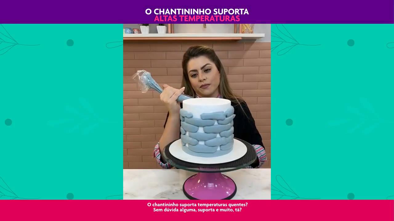 Hannah Barros, da La Dinda, em momento de receita