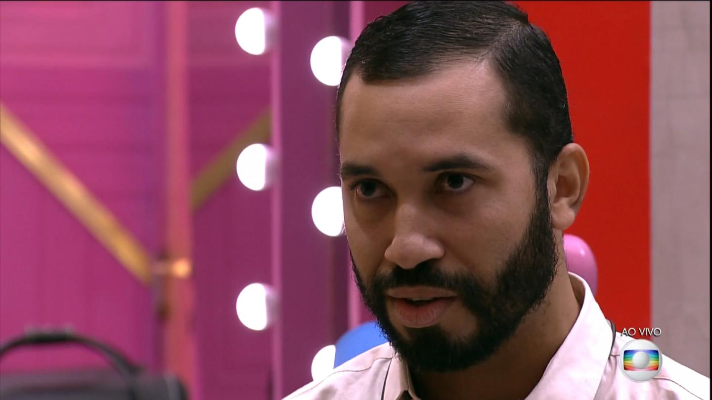 Gilberto indicou Rodolffo para o Paredão do BBB 21 (Foto: Reprodução/ Globoplay BBB21)