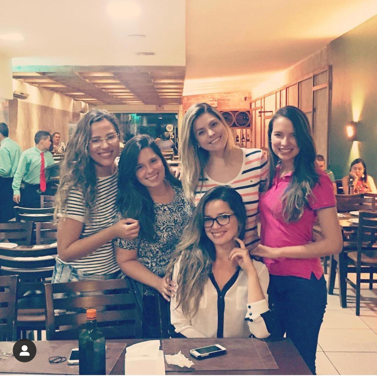 Juliette do BBB 21 e a amiga Hannah Barros. Momentos antes do BBB21