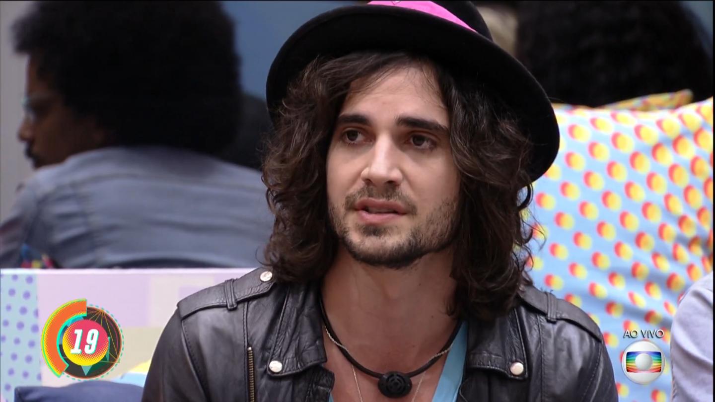 Caio, Fiuk e Gilberto foram Paredão número 12 no BBB 21
