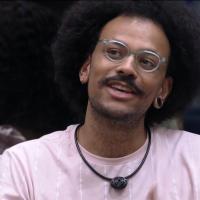 Enquetes apontam eliminação de João Luiz em paredão contra Arthur e Pocah
