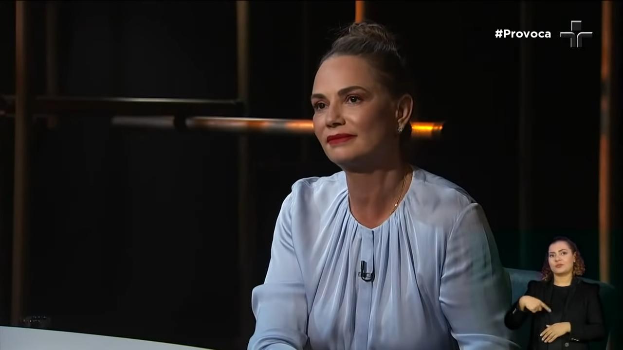 Fotos de Luíza Brunet em momentos da carreira (Foto: Reprodução/ YouTube)