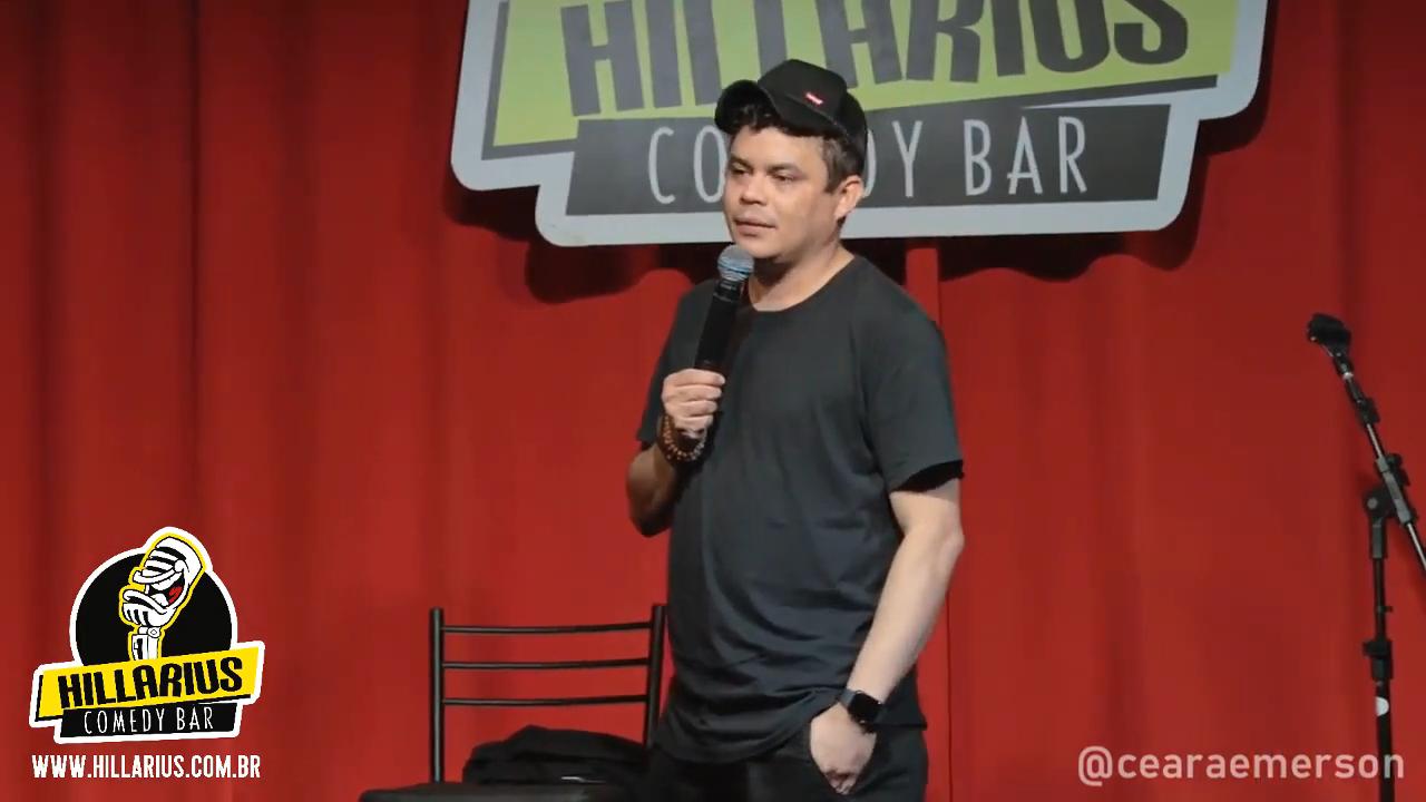Tem Hillarius Comedy Bar em São José dos Campos SP