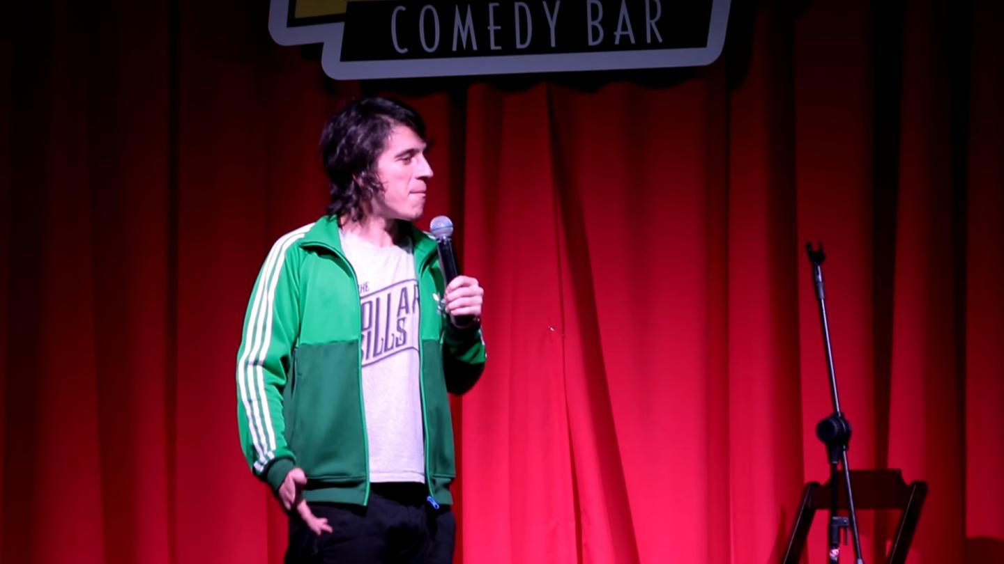 Tem Hillarius Comedy Bar em São José dos Campos SP
