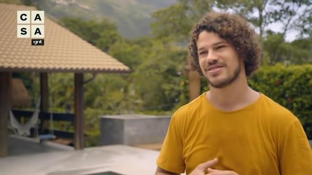 José Loreto em entrevista na GNT