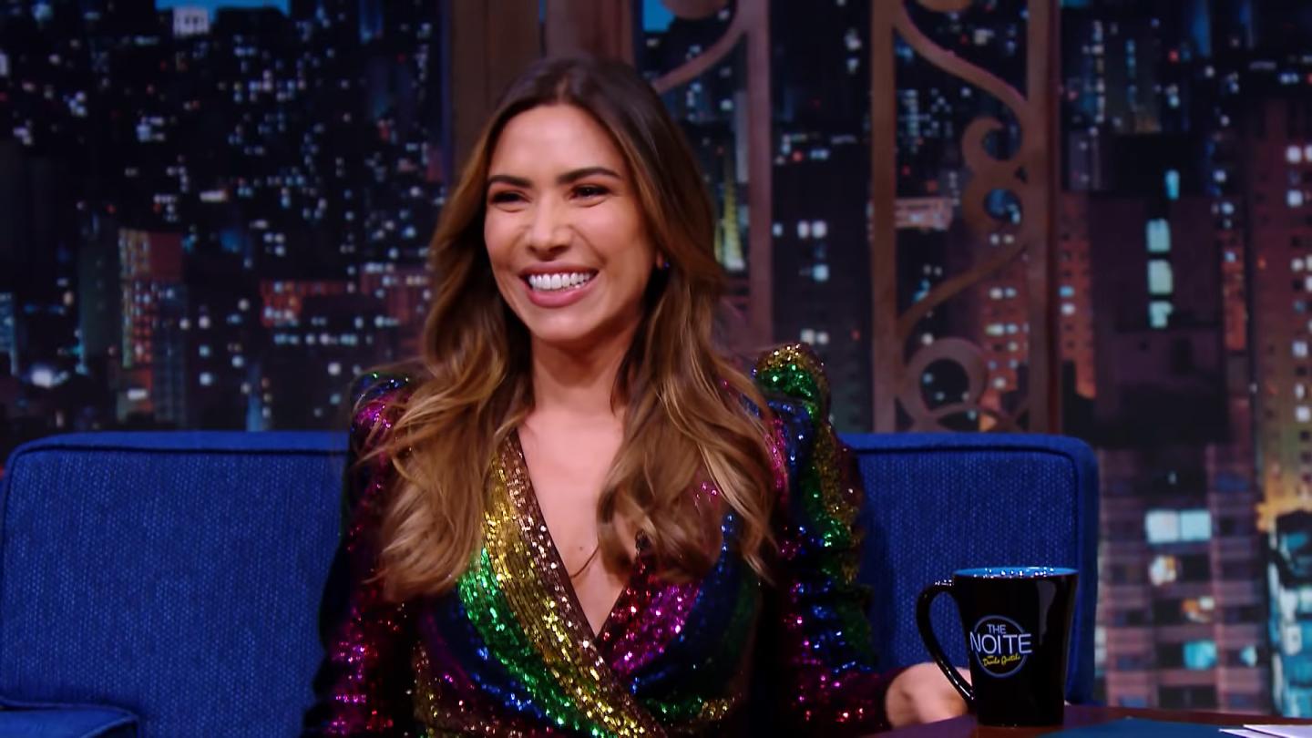 Programa da Eliana no SBT mostrou a biografia da filha de Silvio Santos. Aqui temos o formato de Wikipédia