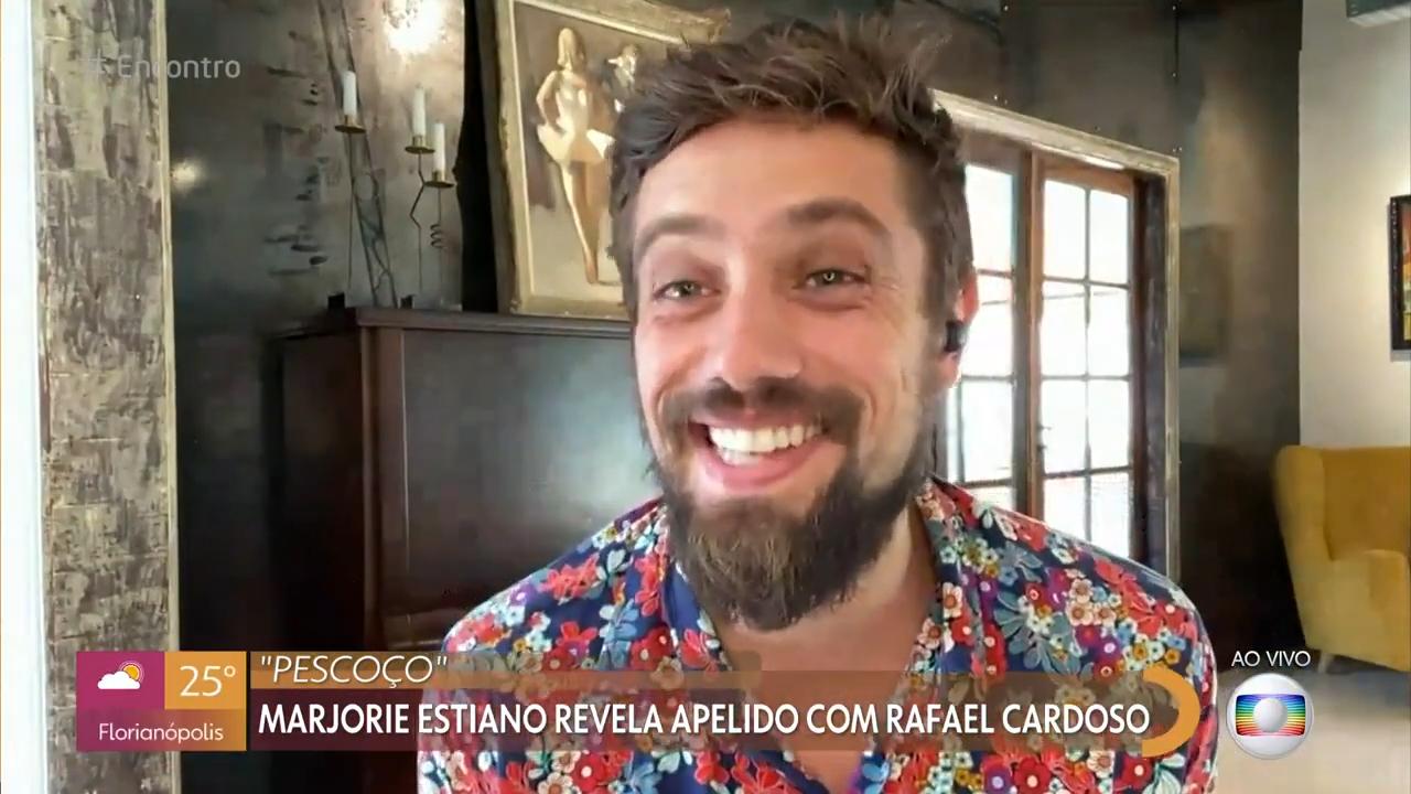 Rafael Cardoso em entrevista sobre biografia no Encontro (Foto: Reprodução/ Globoplay)