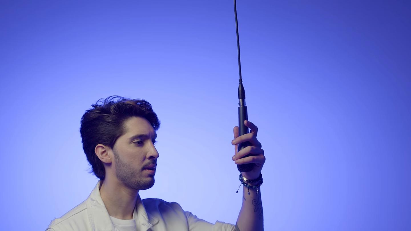 Alex Fava com o clipe Todos Juntos