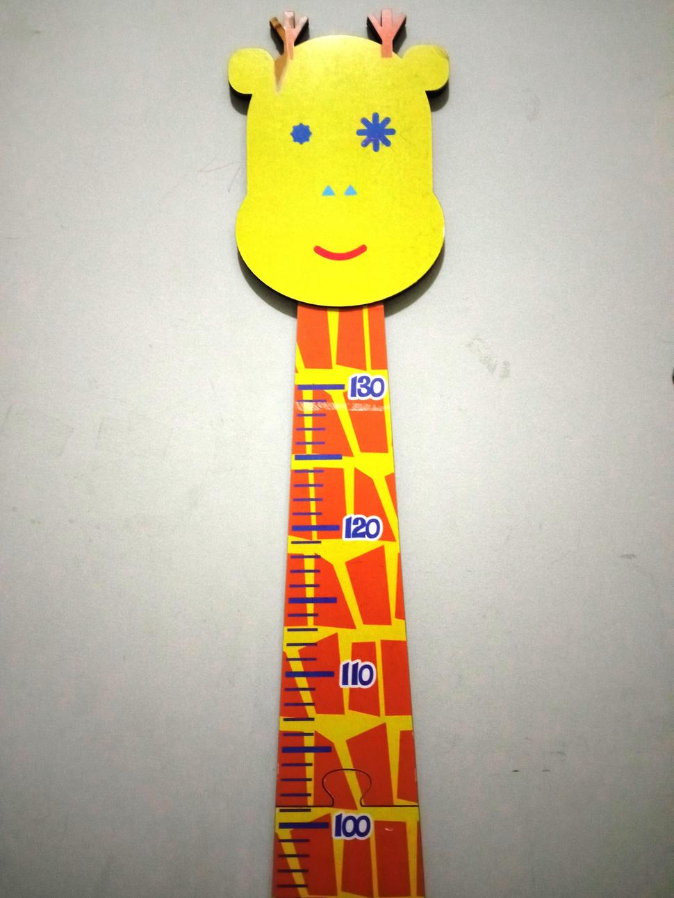 Girafa para medir crescimento dos filhos