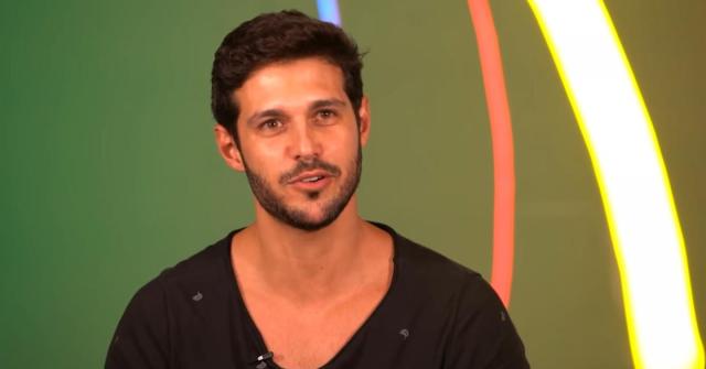 OsPaparazzi apresenta a biografia de Rodrigo do BBB22. Nome completo, idade, altura, curiosidades e muito mais. Sofreu acidente em 31 de março de 2022