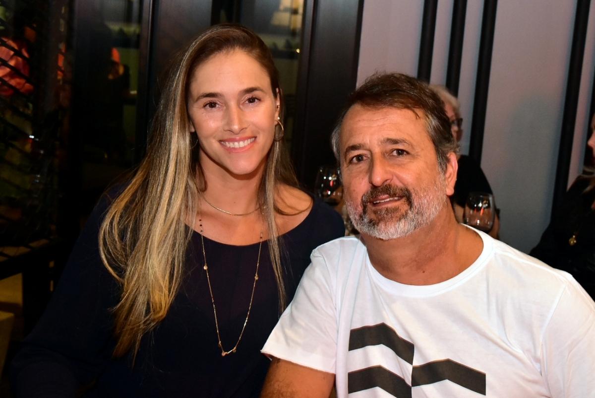 Boh Pizza Lounge com noite de comédia em São José dos Campos