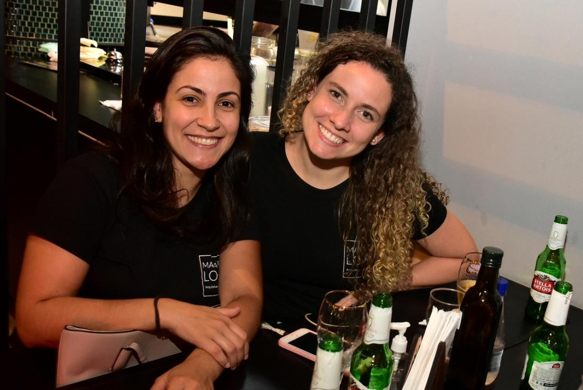 Boh Pizza Lounge com noite de comédia em São José dos Campos