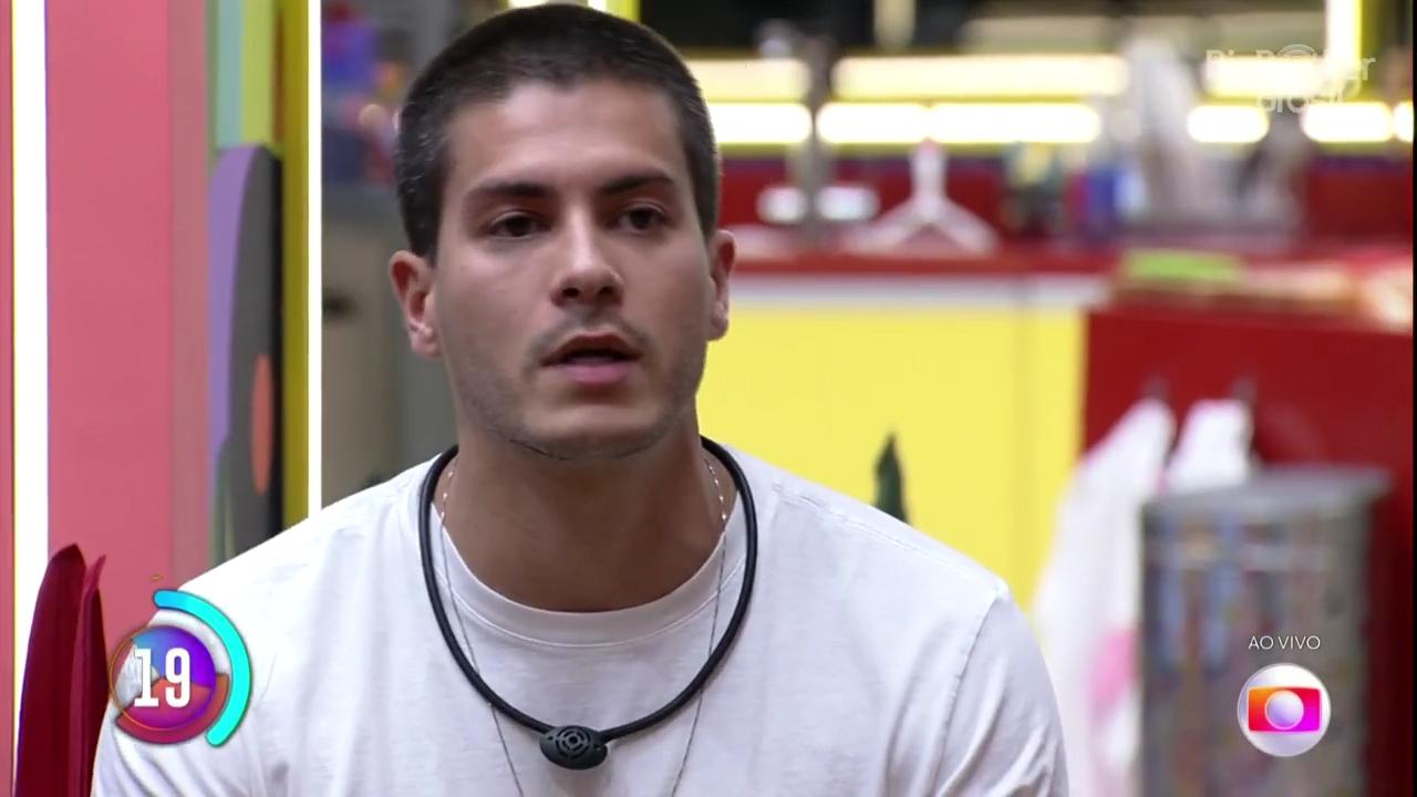 Jade Picon está no Super Paredão com Arthur Aguiar no BBB 22