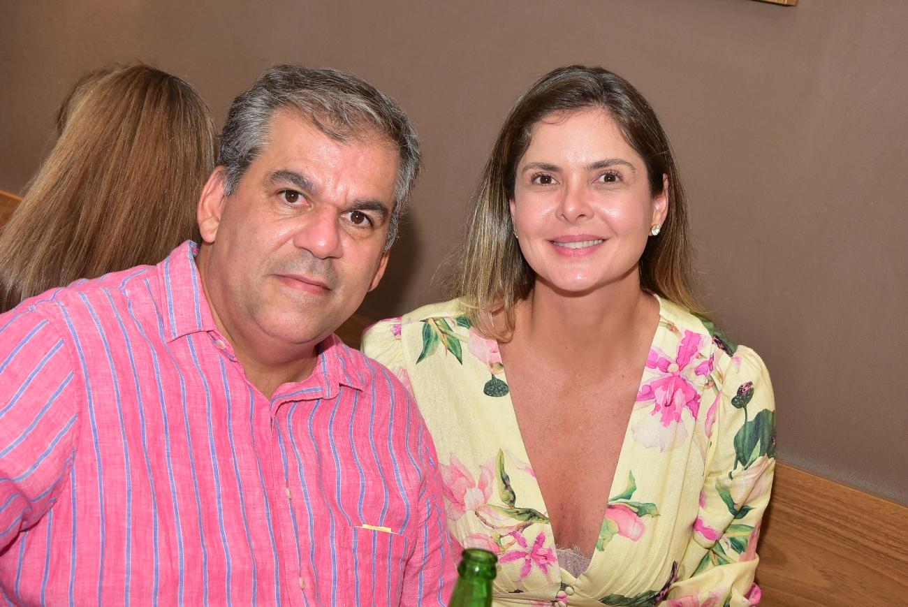 Aniversário de Pollyana Brito Pereira, corretora, em São José dos Campos
