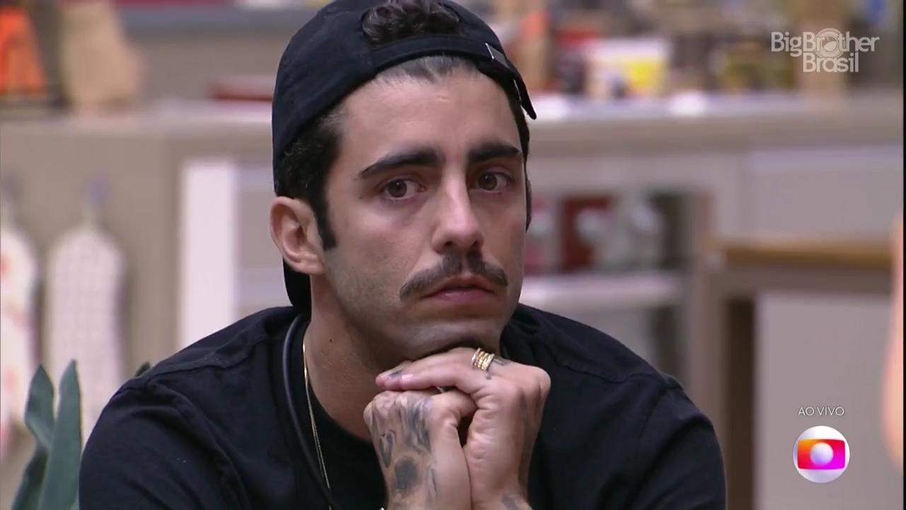 Paulo André, Arthur e Scooby na votação do BBB 22 (Foto: Reprodução/ Globoplay)