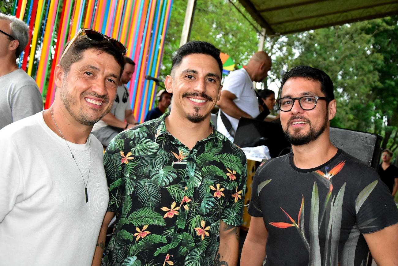 Polo Vale Decor faz festa com churrasco em São José dos Campos