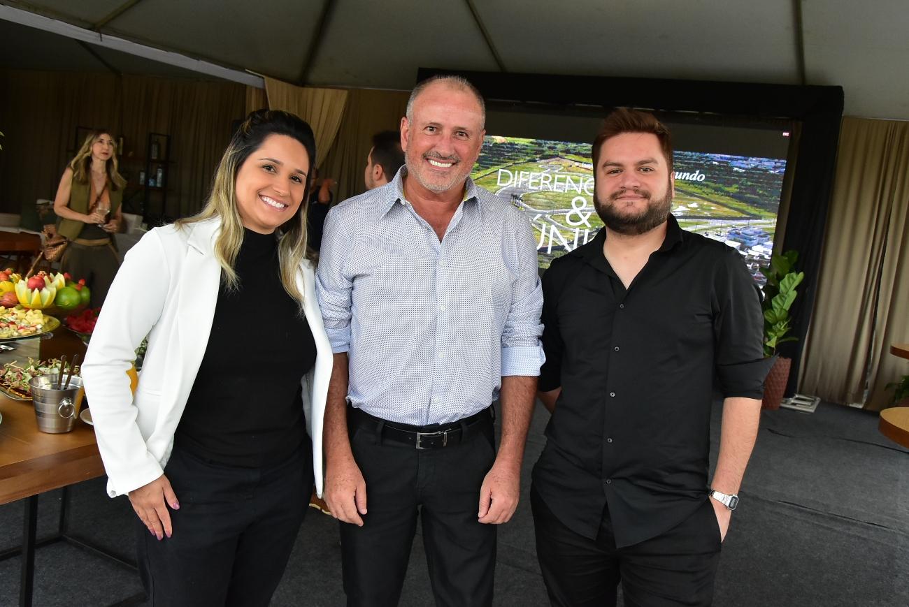 Arquitetos e corretores no Jardins das Nações em São José dos Campos