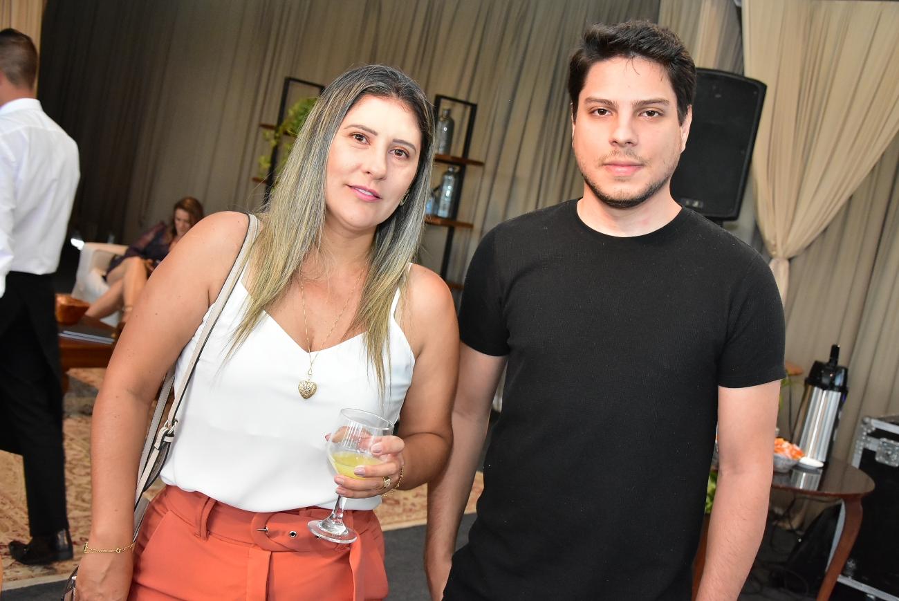 Arquitetos e corretores no Jardins das Nações em São José dos Campos