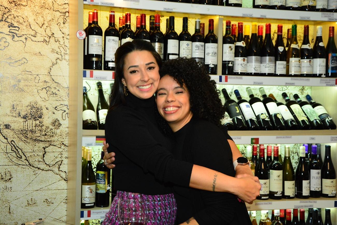 DiVigno Empório e Restaurante com Mulheres Poderosas em São José dos Campos