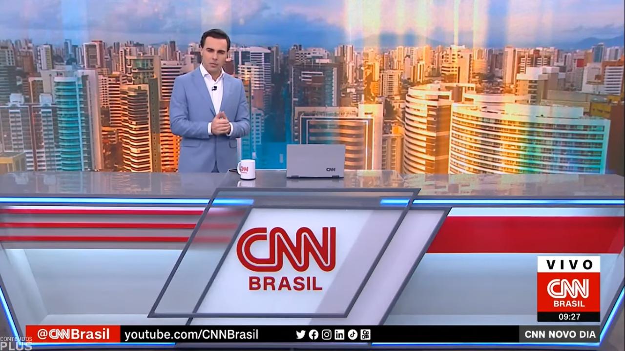 Jornalista Rafael Colombo em momentos da biografia